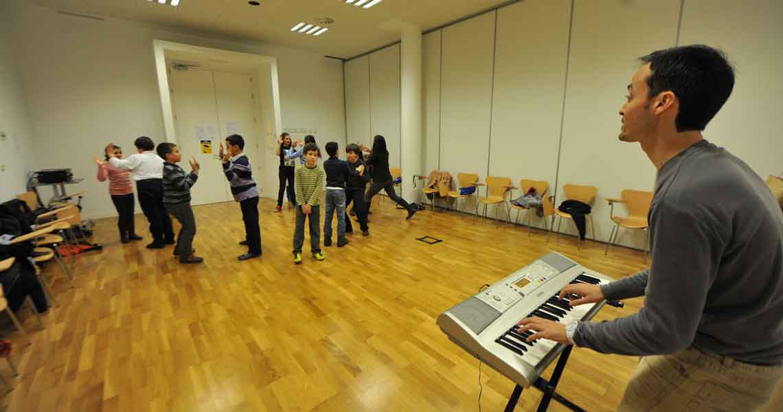 VII de música con juguetes