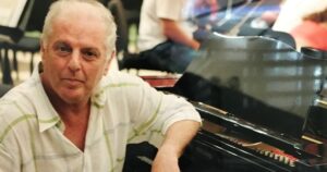 Daniel Barenboim regresa a España como solista