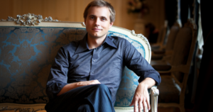 Vasily Petrenko dirigirá la Orquesta Fundación Barenboim-Said